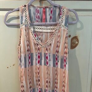 Eight -sixty extra small pink sleeveless tank/blouse